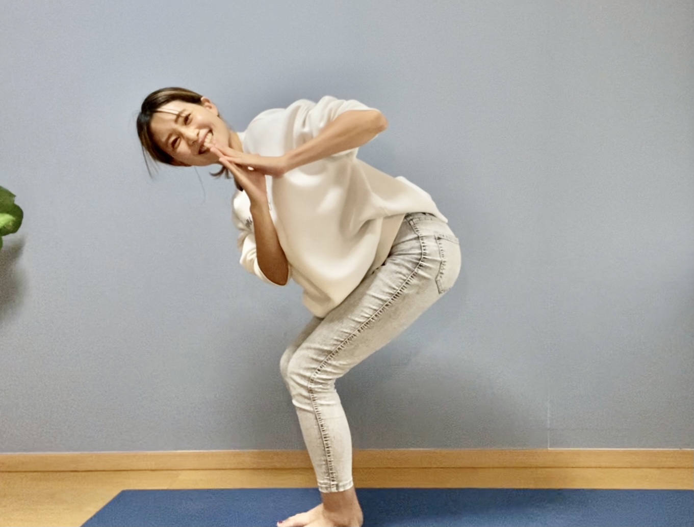 オンラインヨガは実際どこがいいの?ズボラで運動嫌いな私でも続いた理由